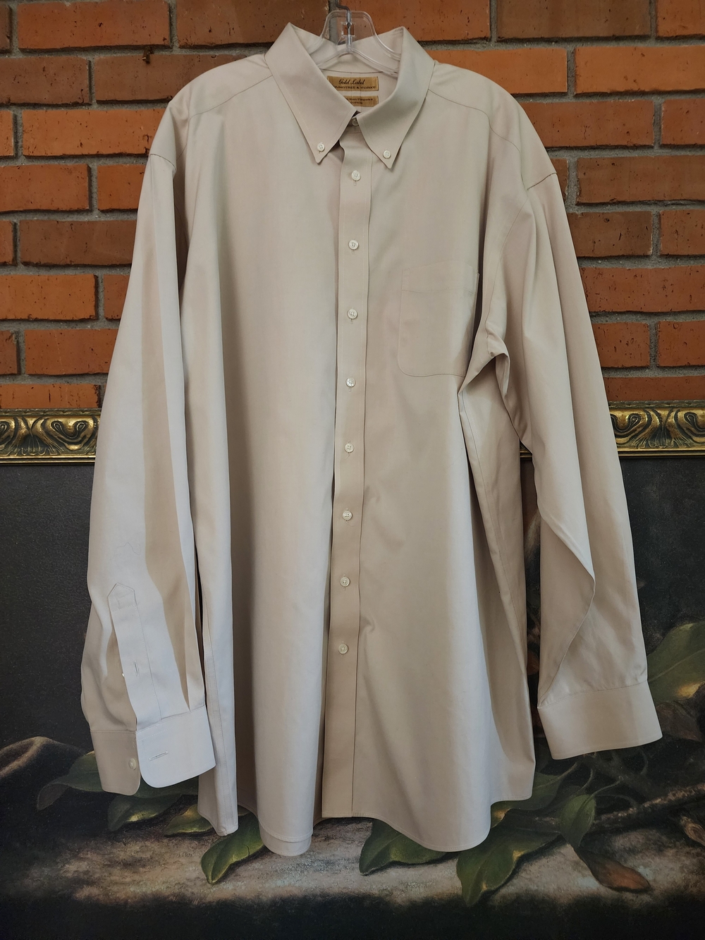 Men's Button-Down Dress Shirt in Cream - Classic Fit